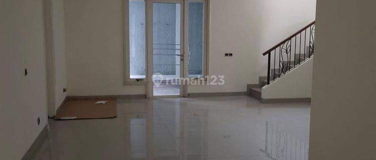 R059 Dijual Rumah Pondok Hijau Golf Serpong 1