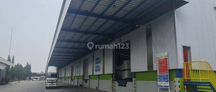 Sewa Gudang Sunter Dkt Tanjung Priok , Loading Dock. Harga 115rb /M2/Bln 1