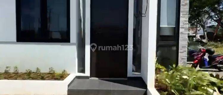 Rumah Ekslusif Strategis Cocok Untuk Pasangan Muda 1