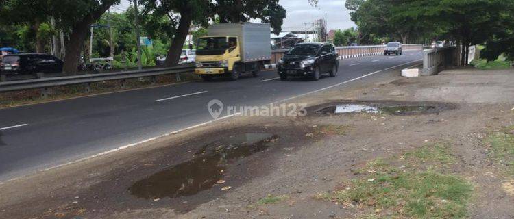 Dijual Ruko Lt.2 Pinggir Jalan Dekat Bali Safari 1