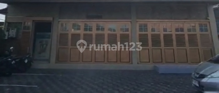 Strategically Located 3-Story Shophouse - Yudistira Main Road, North Denpasar 1