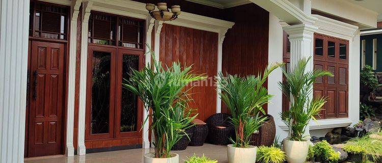 Rumah Mewah Siap Huni Jakarta Timur Full Furnished 1