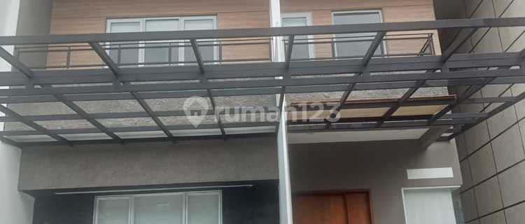 Rumah 2 Lantai di Cluster Onyx Alam Sutera, Tangerang Selatan 1