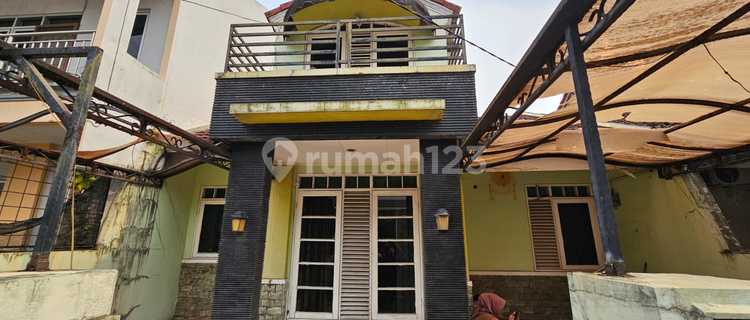 Rumah 2 Lantai di Sektor 1G Gading Serpong, Tangerang 1