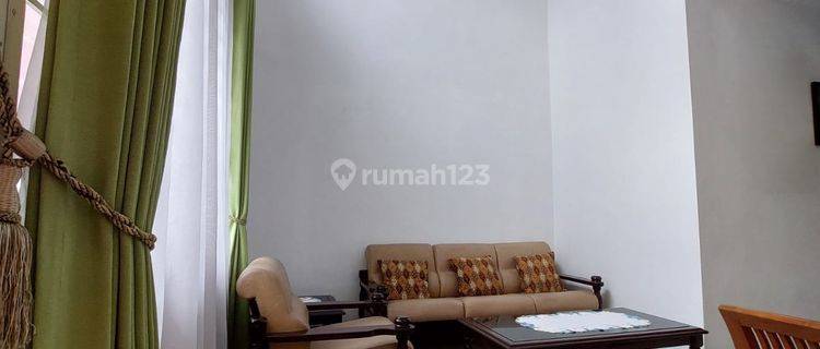 Rumah Sudah Renovasi di Sektor 7C Gading Serpong, Tangerang 1