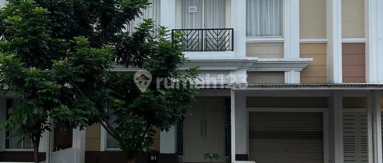 For Sale Flamingo Cluster Summarecon Gading Serpong, in front of Club House, Land Area 144 (9x16), Building Area 155, Semi-furnished, 5 AC, 4+1 Blinds, 3+1 Km, Selling at a loss 4.25 Billion. 1