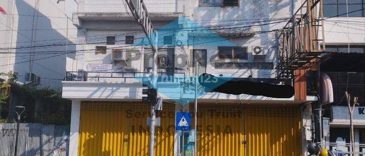 Jual 2 ruko jejer tengah kota Jember,dekat alun alun Jember 1