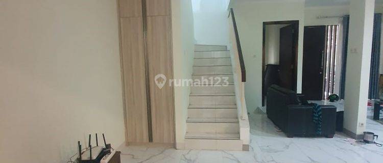 Rumah Hot Sale Semi Furnished Murah di Discovery Bintaro Gb 13073 1