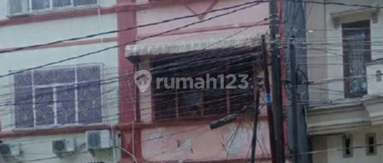 For Rent 3-Storey Shop House on North Veteran Road Main Route, Ready-to-Use Shop House 1