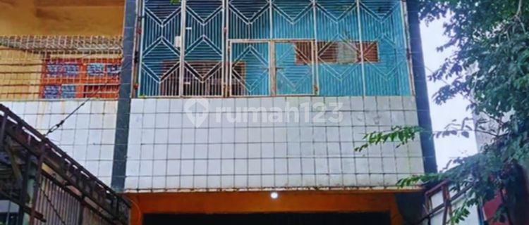 For Sale 3-Storey Shop House, New Saddang River Axis, Strategic In-City Location 1