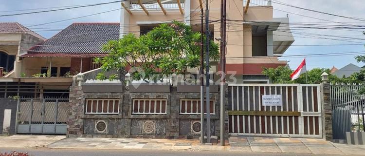 Rumah Komplek Elite Malaka Country Estate Pondok Kopi Jakarta Timur Strategis Bebas Banjir 1
