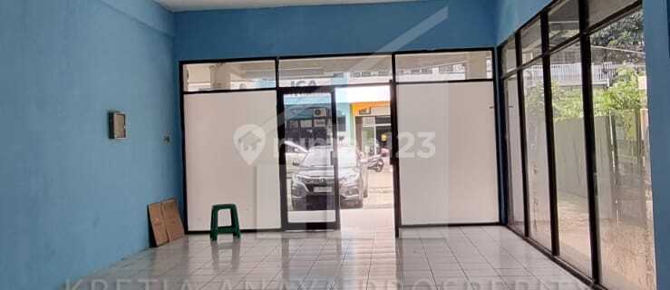 Ruko 3,5 lantai siap huni, blong, di Setrasari Mall Cocok untuk segala usaha 1