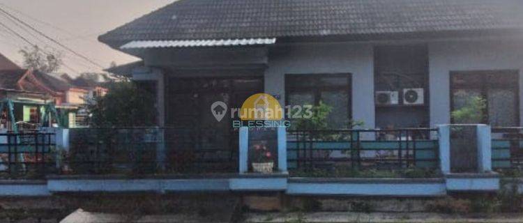 Rumah Taman Majapahit Selatan Bagus 1