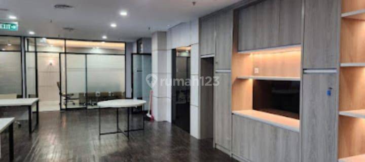 Disewa Perkantoran District 8 Semi Furnished 1