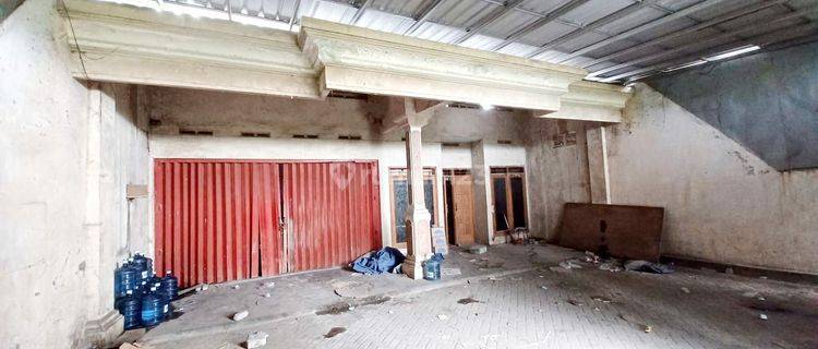 Dijual Rumah semi Gudang Medokan semampir  1