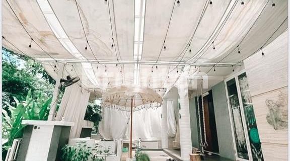 WELL-MAINTAINED MODERN HOUSE READY TO OCCUPY WITH ATTRACTIVE PRICE IN WEST SURABAYA COMMERCIAL AREA 1