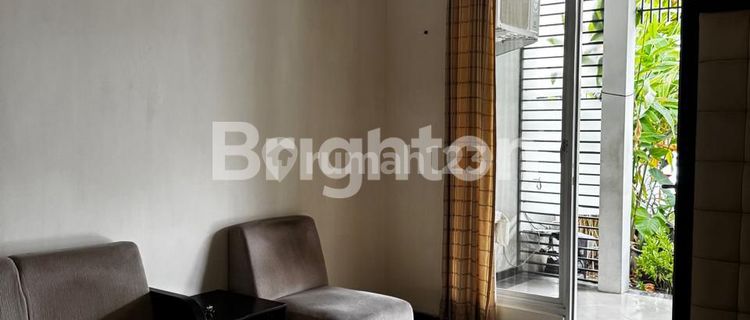 RUMAH FULL FURNISHED MINIMALIS MODERN SIAP HUNI DEKAT DENGAN RAYA MERR, KEPUTIH, MULYOSARI, WONOREJO 1