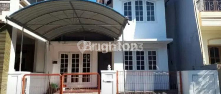 NEED QUICK SALE!! 2-STORY COMFY AND MOVE-IN READY HOUSE IN WEST SURABAYA COMMERCIAL AREA, JUST A STEP AWAY FROM PAKUWON MALL 1