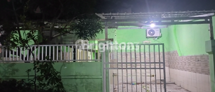 WELL-MAINTAINED SEMI-FURNISHED HOUSE READY TO OCCUPY NEAR MERR RAYA, KEPUTIH, MULYOSARI, WONOREJO 1