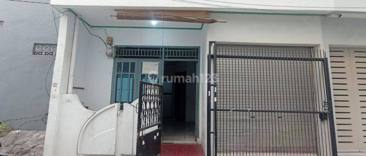 Rumah 3 Lantai Siap Huni di Pademangan, Jakarta Utara  1