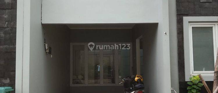 Rumah 3 Lantai Siap Huni di Mampang, Jakarta Selatan  1