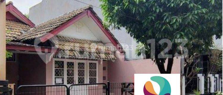 Rumah Rapih Siap Huni Baru Di Cat Ulang Di Kemang Pratama 2, Bekasi 1