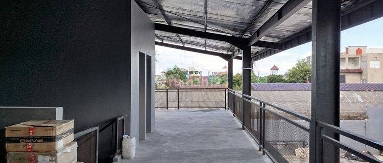 Ruang Untuk Usaha Resto Kafe 1 Area Dengan Usaha Otomotif Di Kuta 1