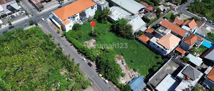 Sewa Jangka Panjang Tanah Jalan Dewi Sri Kuta Akses Jalan Utama 1