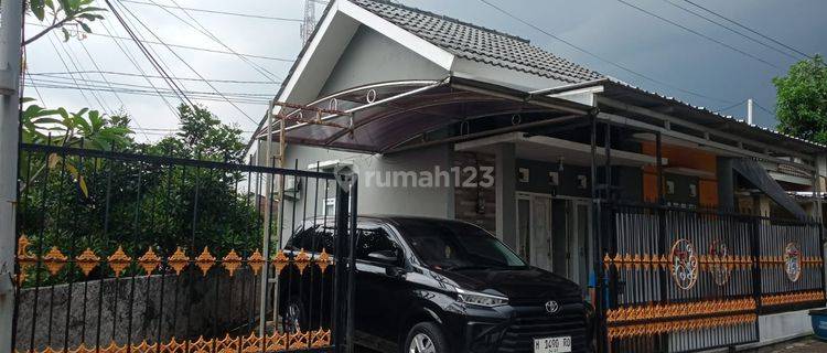 Rumah Bagus Semi Furnished SHM di Mapagan, Semarang 1