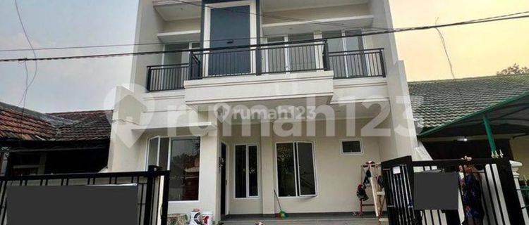 Rumah Baru 2 Lantai SHM di Griya Loka Bsd 1