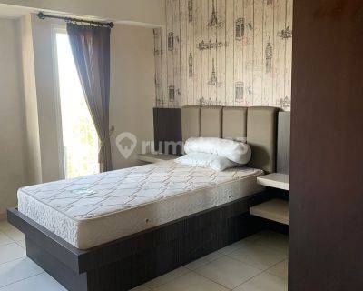 Disewakan Apartemen Berkeley Full Furnished Murah Tapi Lengkap View Hadap Kolam Renang 1