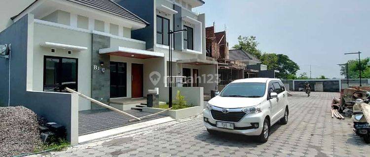 Murah Banget Murah Banget!!!rumah Cantik Mewah 2 Lantai Limasan Modern - Harga Murah Dalam Perumahan Griya Alam Candi  1