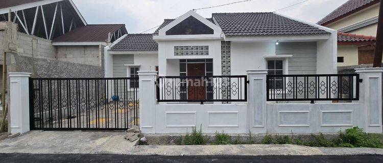 Rumah Baru Minimalis Dekat Kampus UNS Solo di Palur Karanganyar 1