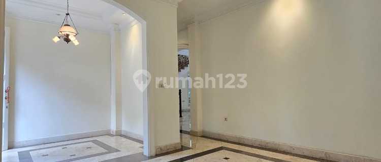 Luxury House for Rent in Kemang with Pool 1