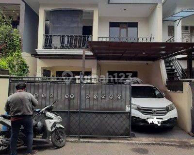 Dijual Rumah 2 Lantai Lt 171m² Di Pesanggrahan Jakarta Selatan  1