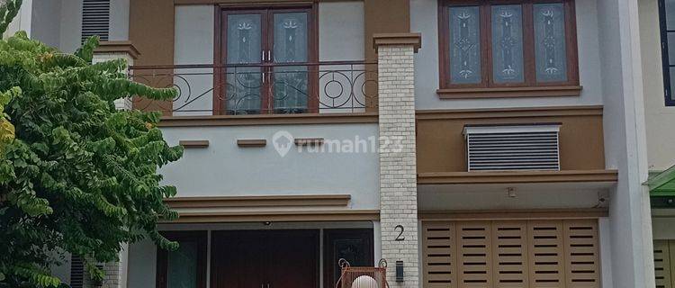 Dijual Rumah Cantik Lt 220m² Di Green Garden Jakarta Barat  1