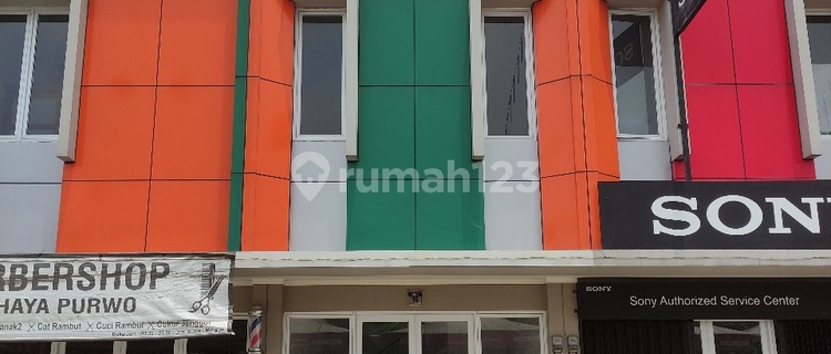 For Sale: Modern Market Shophouse in Graha Raya, 2-Story Building. Land Area: 38m², Building Area: 75.5m², Width: 4m, Length: 10m. PPJB Certificate, Price Rp 2.8 Billion - Negotiable. 1