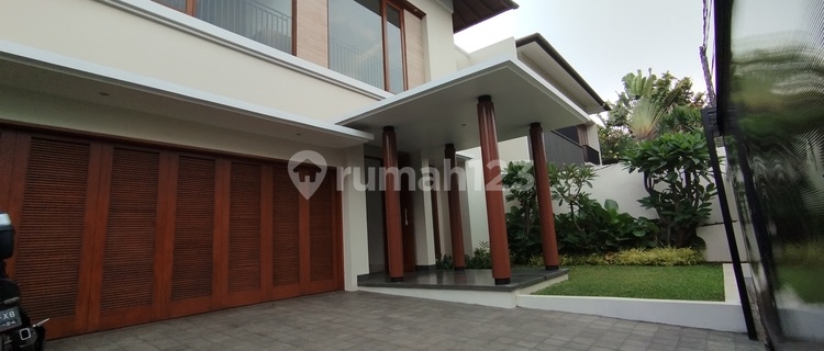 West Cilandak House in Cilandak for Sale, Ready to Occupy 1