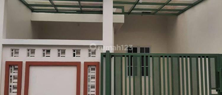 Rumah 2lantai Full Renovasi Siap Huni  1