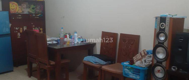 Rumah Hadap Selatan Nan Strategis 2 Lantai di Semper Barat, Jakarta Utara 1