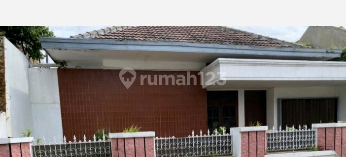 Rumah Asri di Perkotaan 1