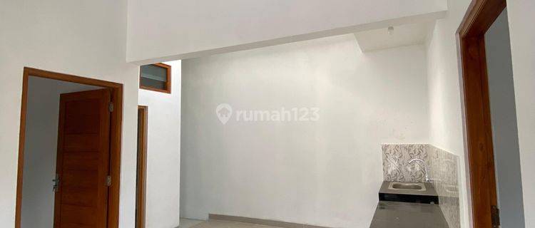 Rumah modern etnik di Prambanan 1