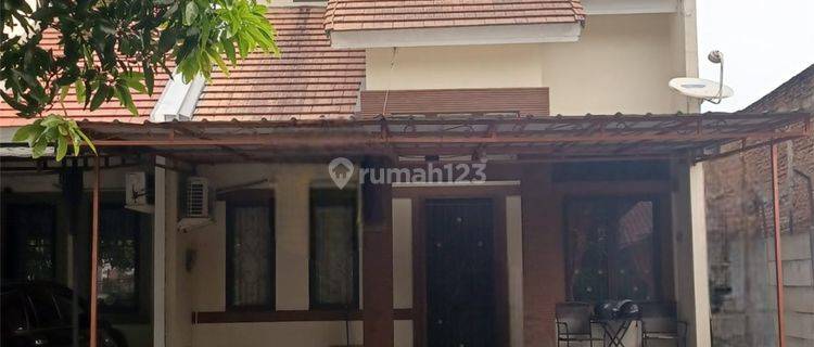 Rumah 2 Lantai Siap Huni Dalam Perumahan Besar Legend Wisata Cibubur Bogor 1