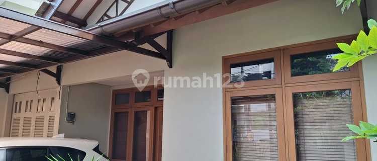 Rumah Dijual Pinggir Jalan Daerah Bsd bisa untuk Kantor & Usaha 1