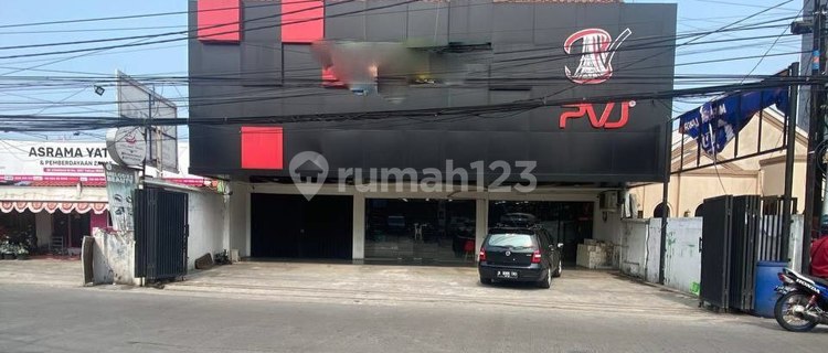 For Rent Row of Shops Jl Raya Condet (ul) 1