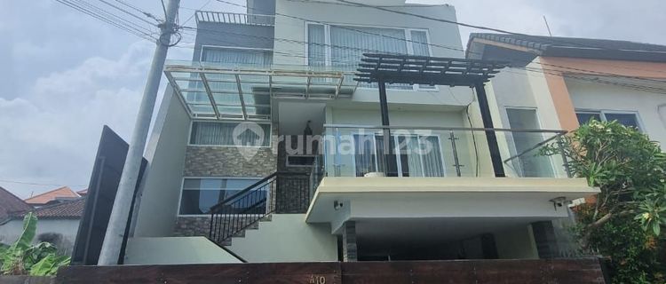 Disewakan Rumah 2 Lantai Dekat Sekolah Slk Alo 1