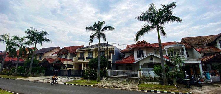 Dijual Rumah 2 Lantai Di Kemang Pratama Shm 1