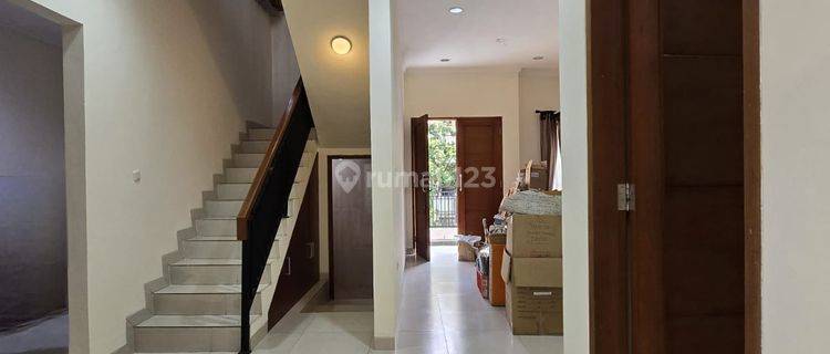 Rumah 2 Lantai Di Perumahan Cipinang Indah 2 Jakarta Timur, Jakarta Timur 1