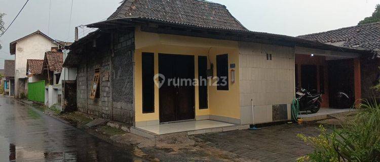 Di Sewakan Rumah Minimalis Harga Rendah Maguwo Sleman 1