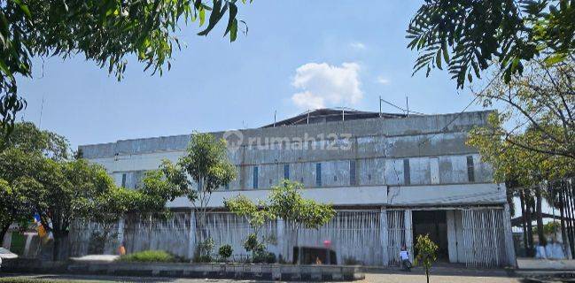 Ruang Usaha Strategis Aset Mandiri, Kota Surakarta 1